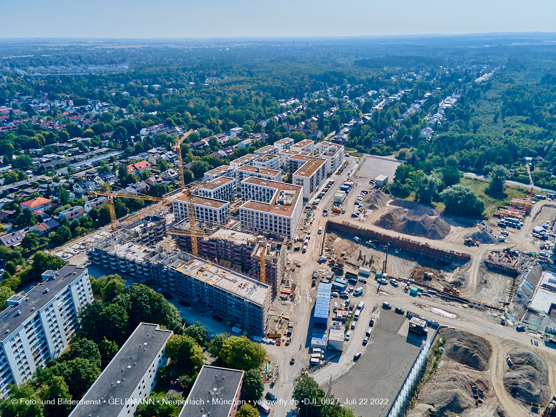 22.07.2022 - Baustelle Alexisqaurtier und Pandion Verde in Neuperlach